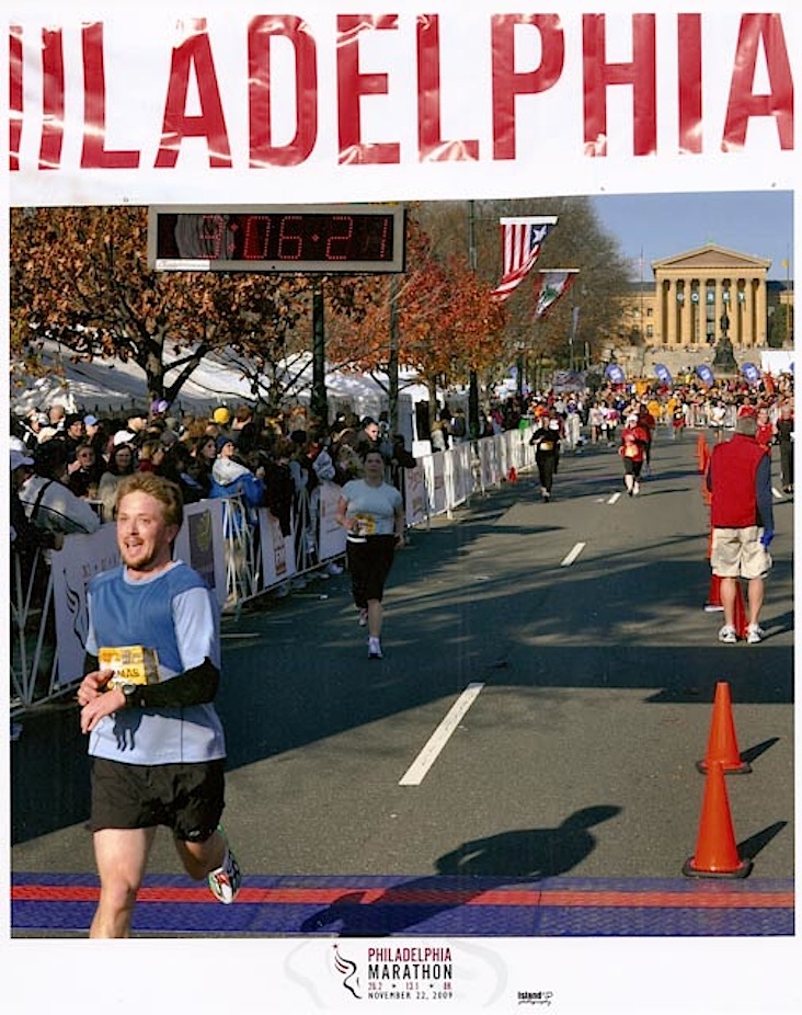 091122 tom philly finish.jpg3h05m48s 1.jpg